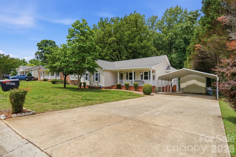 1037 Wilkerson St, Belmont, NC 28012