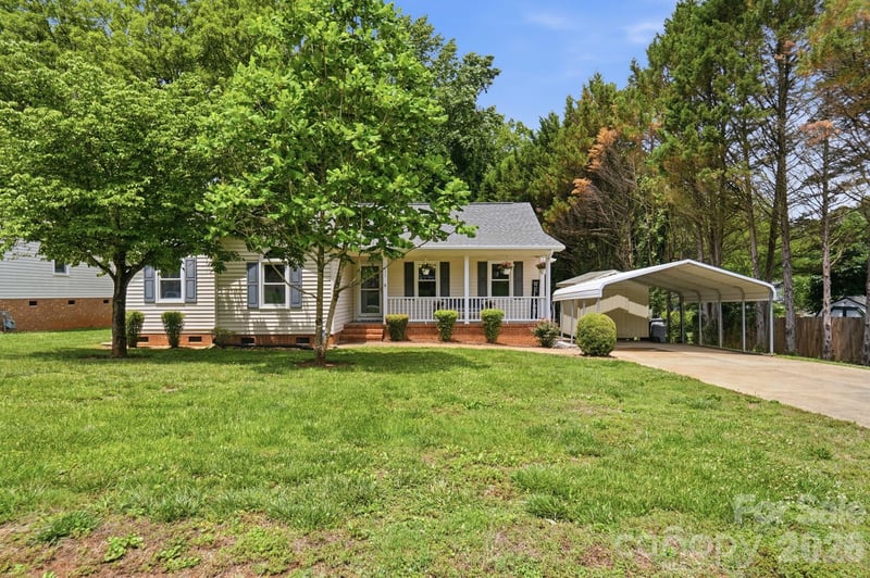 1037 Wilkerson St, Belmont, NC 28012