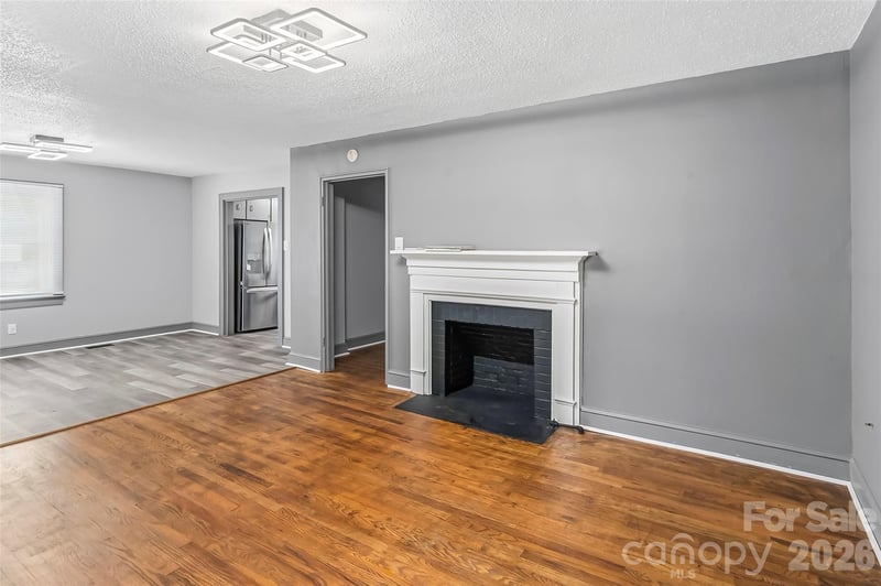 373 Westwood Dr, Statesville, NC 28677
