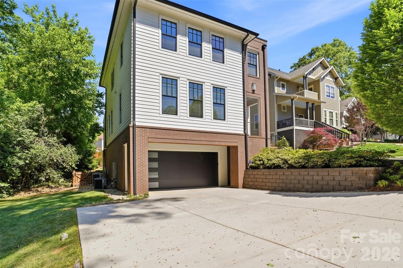 630 Welker St, Charlotte, NC 28204