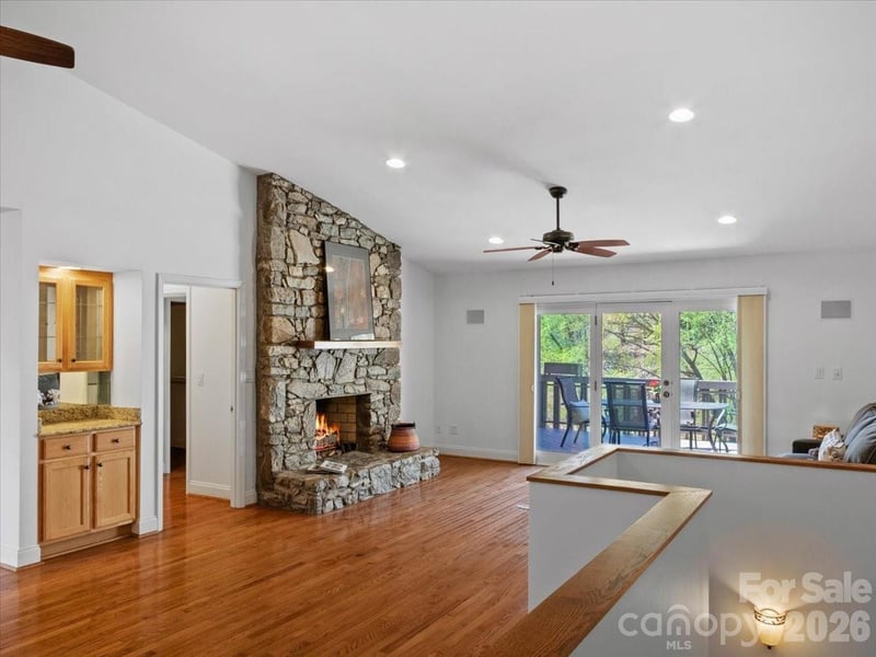 21 Ridge Ter, Asheville, NC 28804