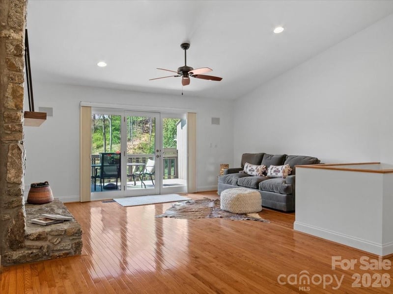 21 Ridge Ter, Asheville, NC 28804