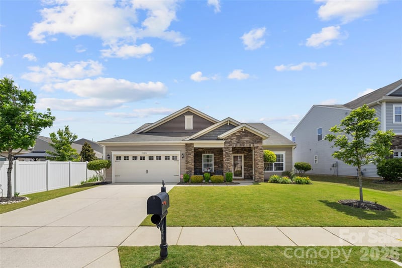 15214 Taylor Ridge Ln, Charlotte, NC 28273