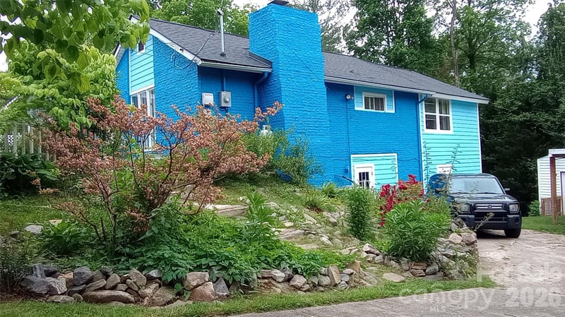 6 Chestnut Ter, Asheville, NC 28803