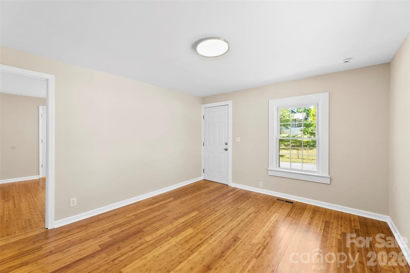 203 Sacco St, Belmont, NC 28012