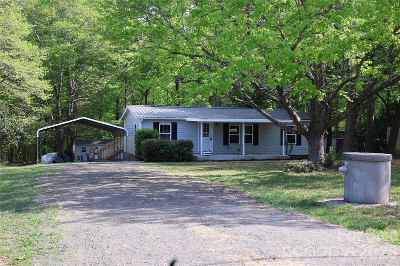 6443 Sherwood Ln, Denver, NC 28037
