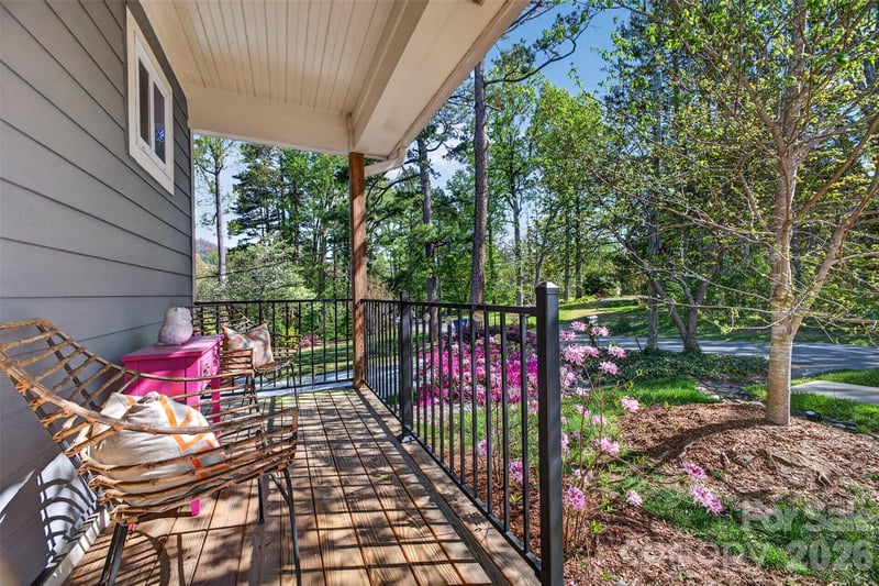 62 Dillingham Rd, Asheville, NC 28805