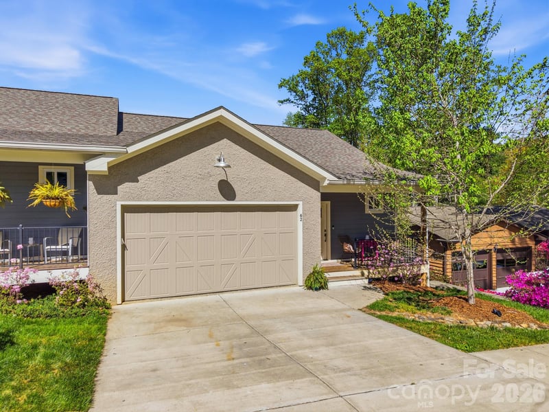 62 Dillingham Rd, Asheville, NC 28805