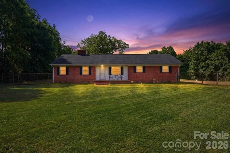 2135 Nc 152 Hw, China Grove, NC 28023