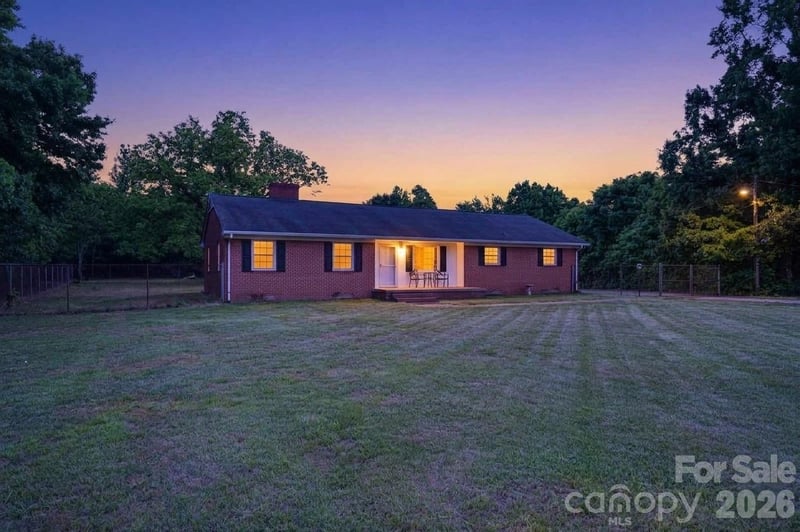 2135 Nc 152 Hw, China Grove, NC 28023