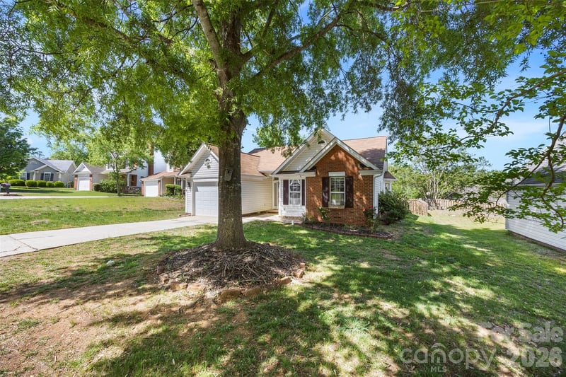 4175 Medford Dr, Concord, NC 28027