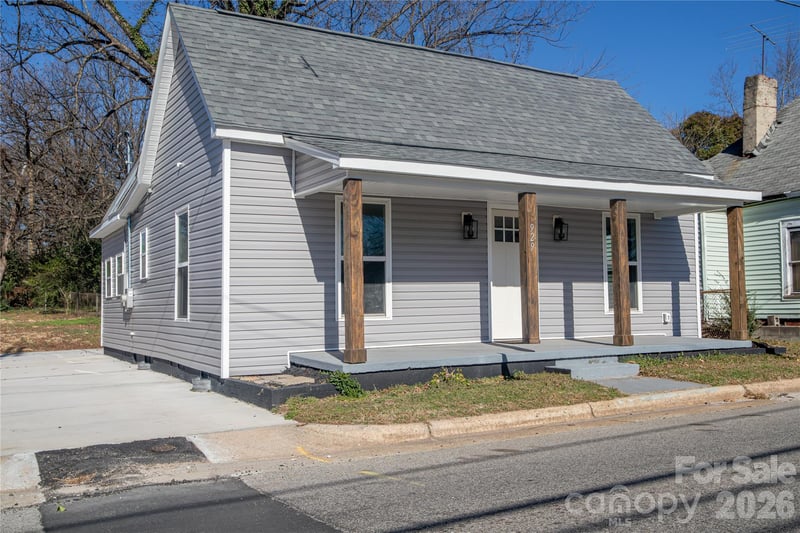 929 Long St, Salisbury, NC 28144