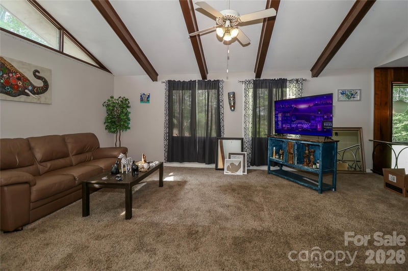225 Midway Rd, Statesville, NC 28625