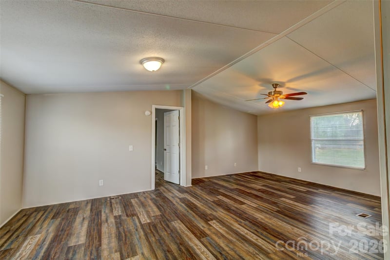 160 Baxter Way, Forest City, NC 28043
