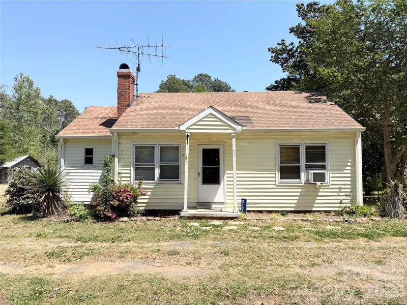 317 Nc 742 Hw, Wadesboro, NC 28170