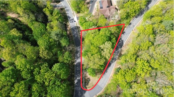 205 Settings Blvd, Black Mountain, NC 28711