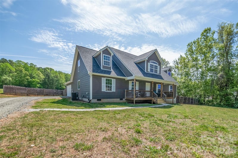 455 Lake Drive 6 Dr, Lexington, NC 27292