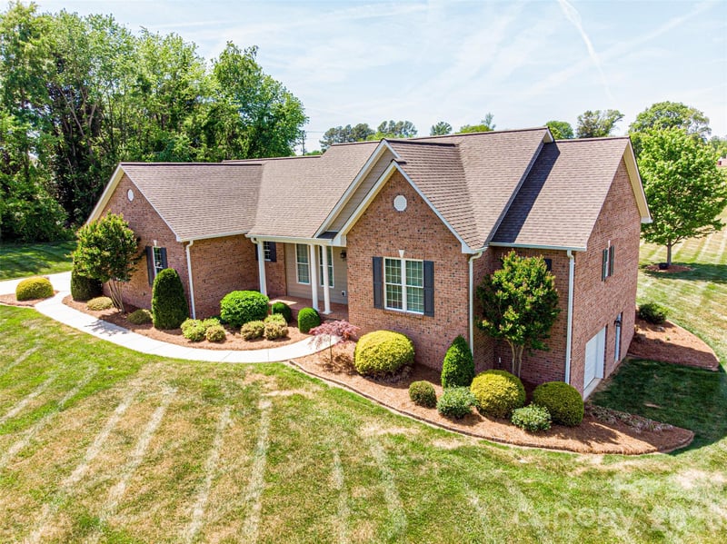 379 Horseshoe Bend Rd, Hudson, NC 28638