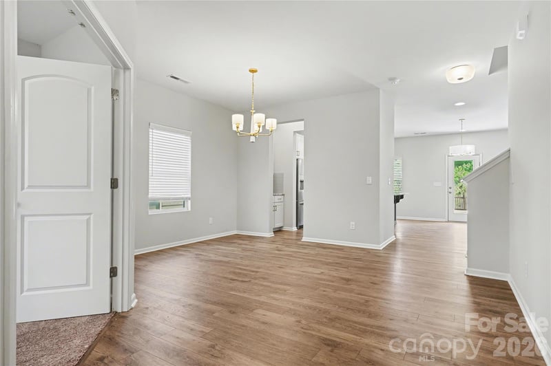 5048 Thomasville Dr, Belmont, NC 28012