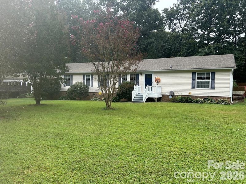 114 Ashford Dr, Olin, NC 28660