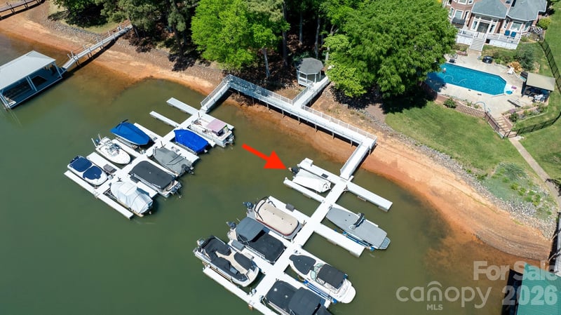 8247 Camelia Ln, Denver, NC 28037