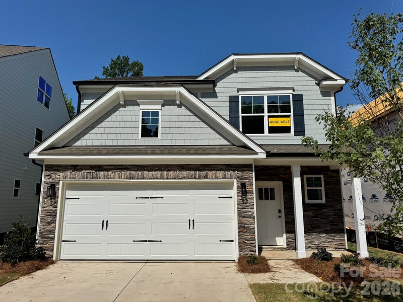 13127 Foxberry Rd, Charlotte, NC 28213