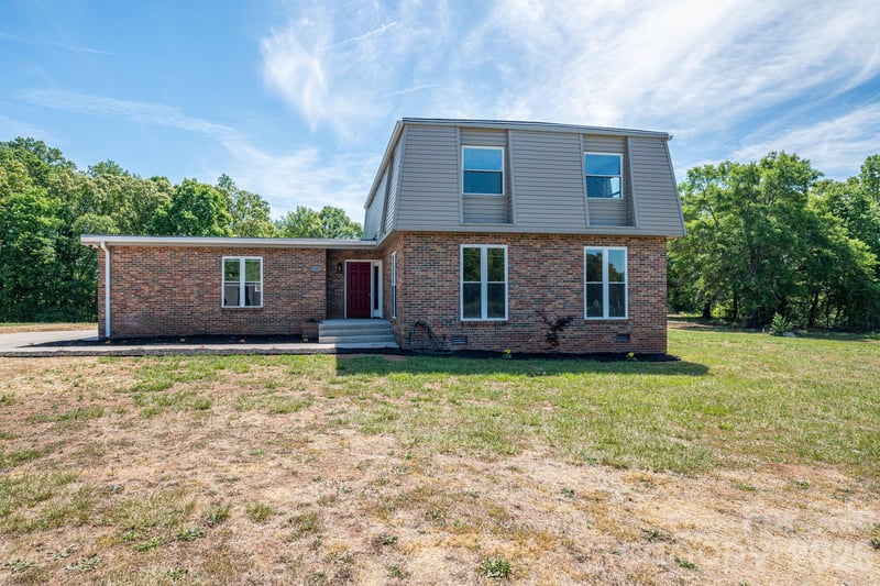 2765 Lafayette St, Shelby, NC 28152