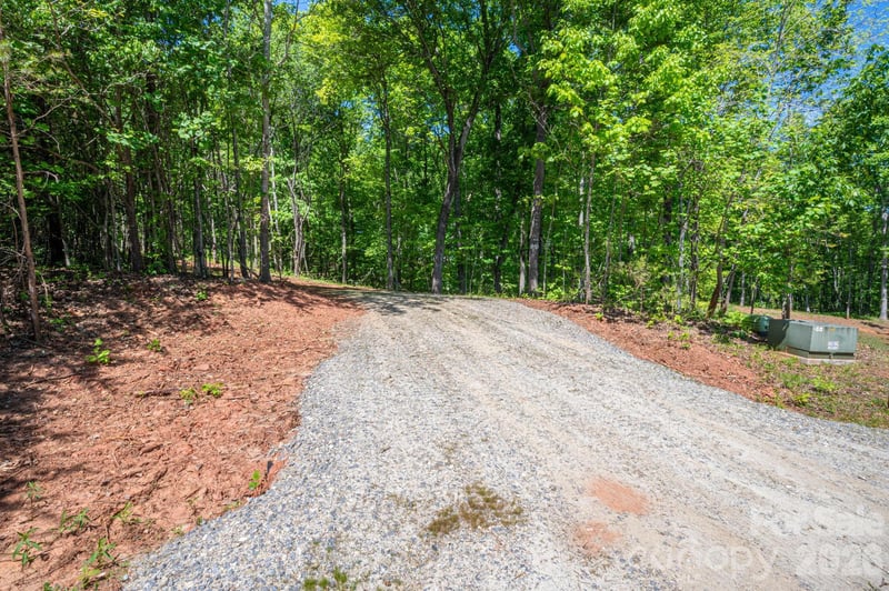 Captains Cove Ln #31, Lincolnton, NC 28092