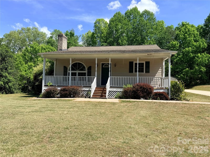 2498 Melvin Propst Dr, Morganton, NC 28655