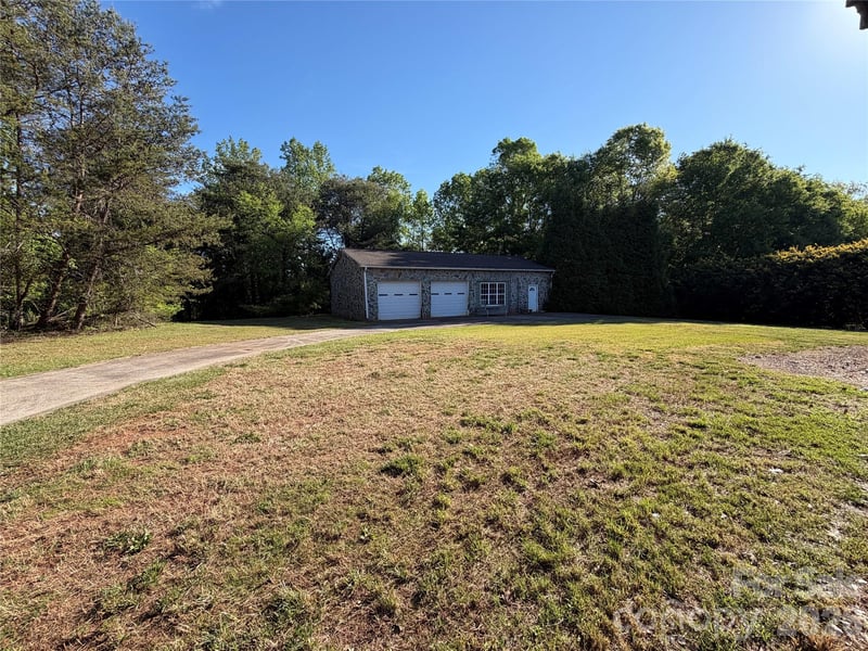 3838 Cliffside Rd, Mooresboro, NC 28114