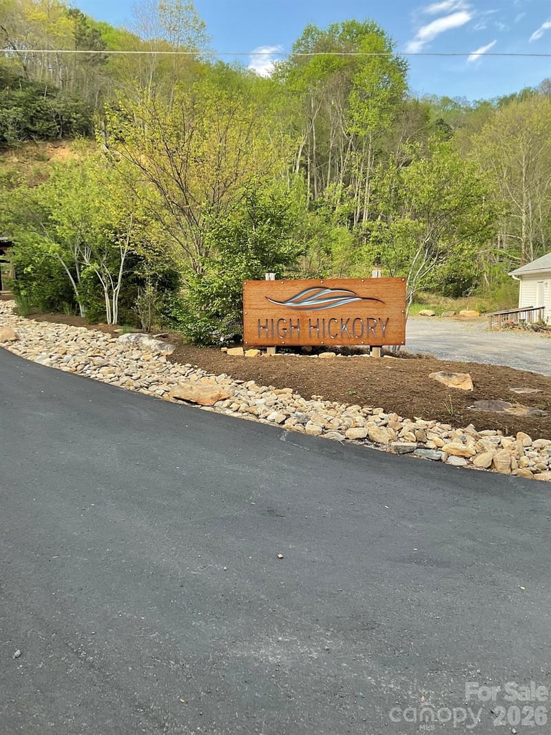 1414 Easy Wind Dr #56, Swannanoa, NC 28778