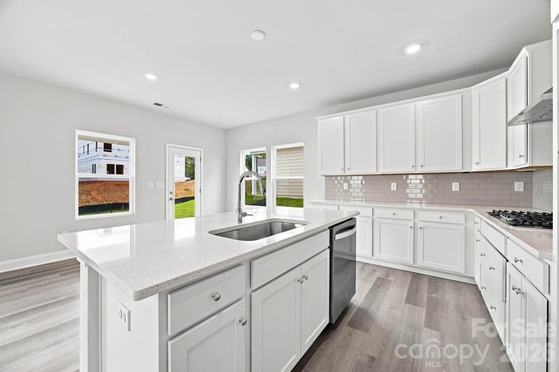 1039 Rocking Horse Rd, Indian Trail, NC 28079