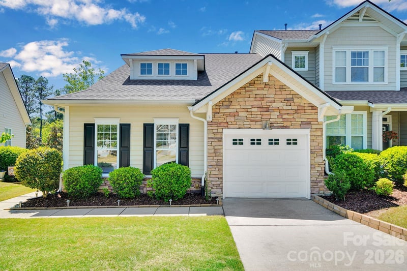 602 Pine Links Dr, Tega Cay, SC 29708