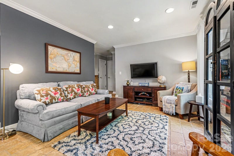 601 Queens Rd #A, Charlotte, NC 28207