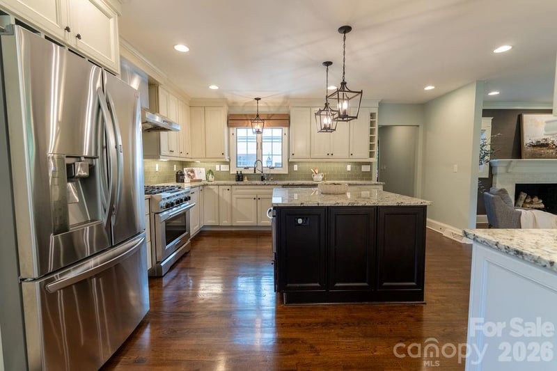 3335 Providence Rd, Charlotte, NC 28211