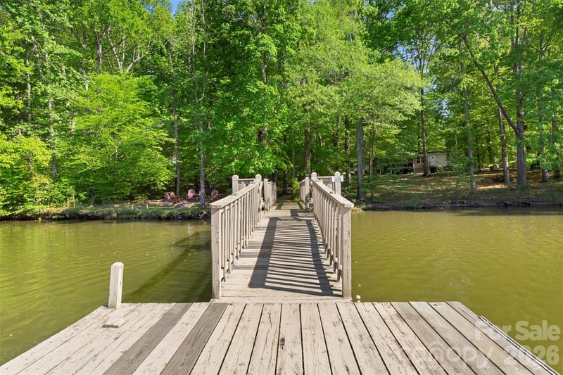 302 Coleman Dr, Lexington, NC 27292