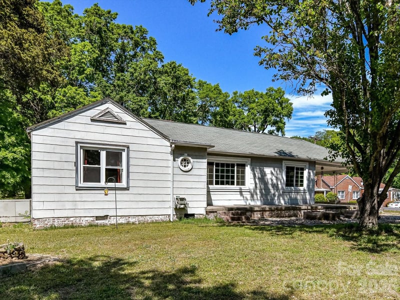 154 Lancaster St, Chester, SC 29706