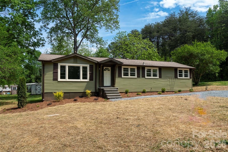 435 Mahaffey Dr, Salisbury, NC 28146