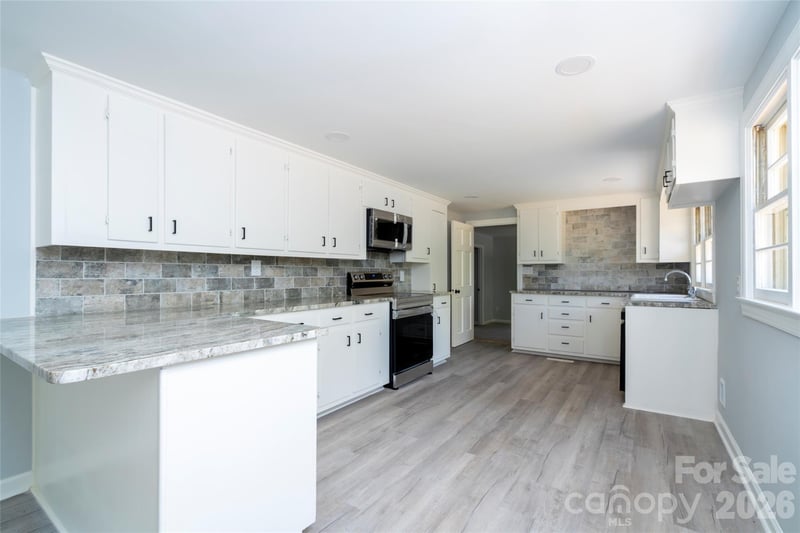 435 Mahaffey Dr, Salisbury, NC 28146