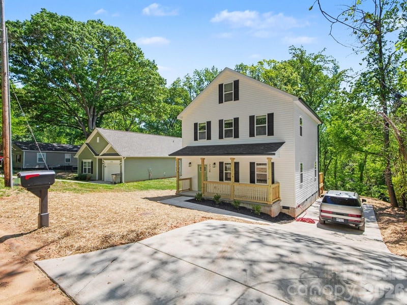 2728 Crawford Ave, Gastonia, NC 28052