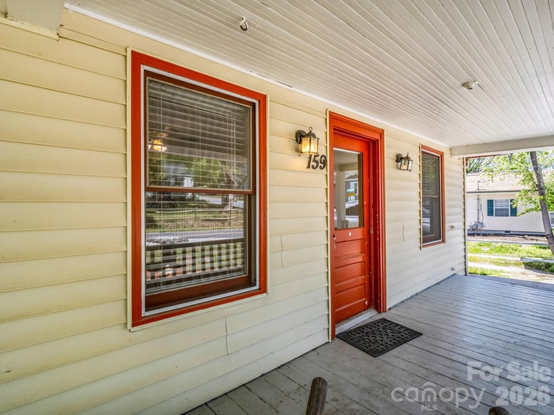 159 Onteora Blvd, Asheville, NC 28803