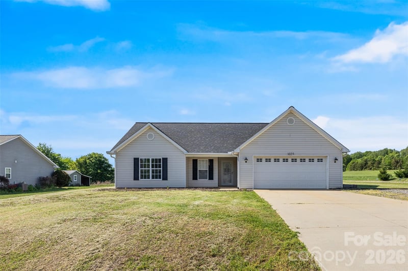 1575 Windy Holly Ln, Newton, NC 28658