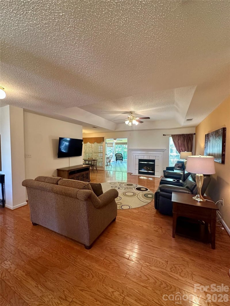 106 Old Willow Rd, Mooresville, NC 28115