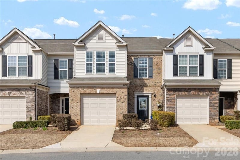 2434 Royal York Ave, Charlotte, NC 28210
