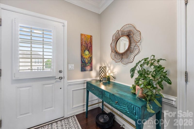 2434 Royal York Ave, Charlotte, NC 28210
