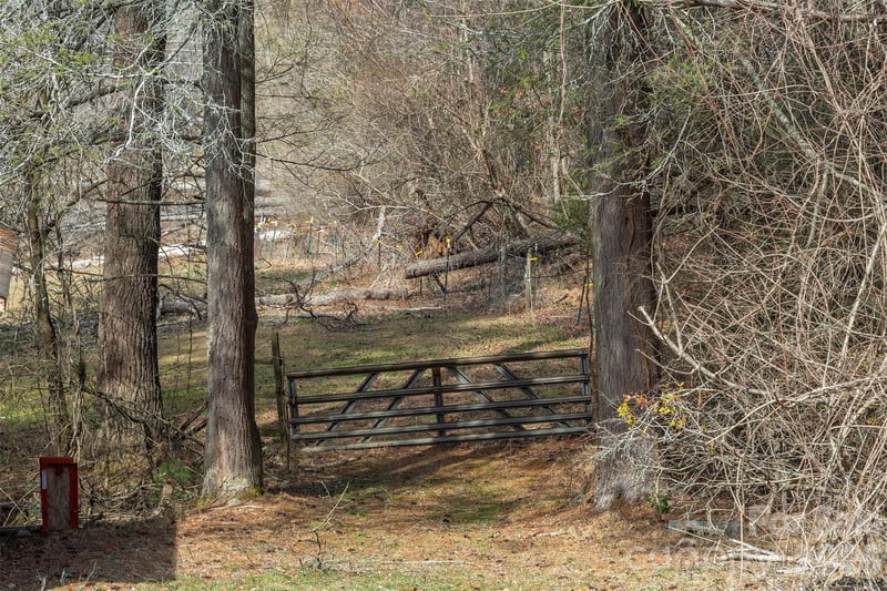 1720 Brevard Rd, Arden, NC 28704