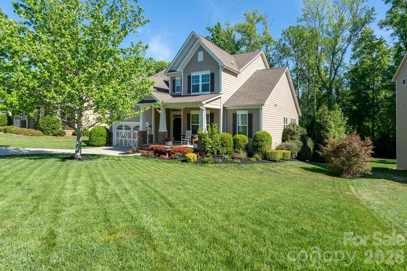 478 Iron Horse Ln, Midland, NC 28107