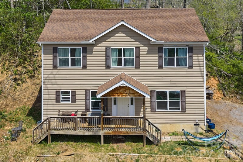 26 Brigman Rd, Weaverville, NC 28787