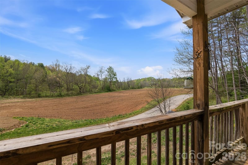 26 Brigman Rd, Weaverville, NC 28787