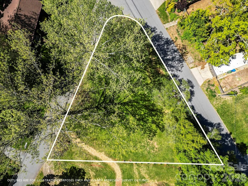 99999 Country Club Rd, Asheville, NC 28804